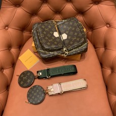 OC공장 루이비통 포쉐트 멀티악세수아 백 숄더백 M44813 M44840 2컬러