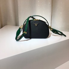 black frame 공장 프라다 오데뜨 사피아노 숄더백 1BH123 4컬러