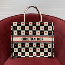 OC공장 디올 체커보드 하트 자수 tote 토트백 36/41cm 2사이즈