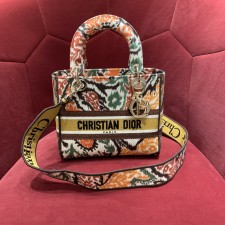 OC공장 디올 Lady D-Lite Mille Fleurs 자수 토트백 24cm