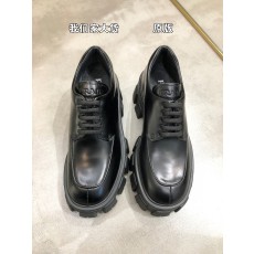 [327] PRADA 통굽 구두 블랙 6cm
