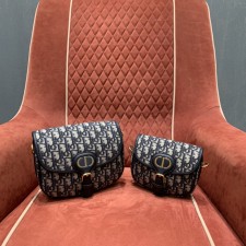 OC공장 디올 bobby 오블리크 숄더백 2사이즈