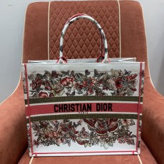 OC공장 디올 CHRISTIAN DIOR 프라워 나비 패턴 토트백 쇼퍼백 2사이즈