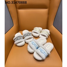 [A1] 디올 모노그램 자수 털 슬리퍼 연컬러 2cm 3컬러