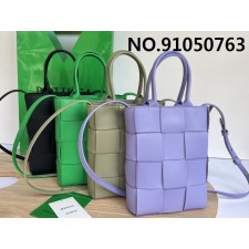 징팩토리 보테가베네타 편직 숄더백 토트백 22*16.5*5.5cm 709341 4컬러