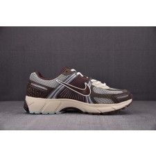 나이키 줌 보메로5 NK Air Zoom Vomero 5 LT아이언