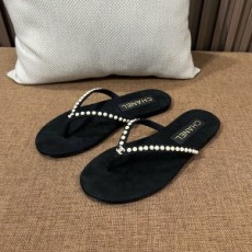 (IU공장) 샤넬 CC로고 진주 벨벳 플립플랍 쪼리(2color)