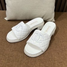 (IU공장) 샤넬 퀼팅 더블C 청키 힐 뮬 (2color)