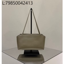 [켄달공장] 더 로우 테라스 투 고 백 올리브 그린 21*10.5*12.5cm