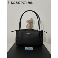 블랙프레임공장 프라다 달링 가죽 숄더백 1BA444 28*16*10.5cm 블랙