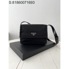 블랙프레임공장 프라다 스몰 패딩 리나일론 숄더백 1BD313 23*16*11cm 블랙