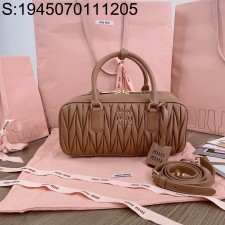 [JHL] 미우미우 아르카디 마테라쎄 나파 가죽 백 5BB148 27*12*9cm 브라운