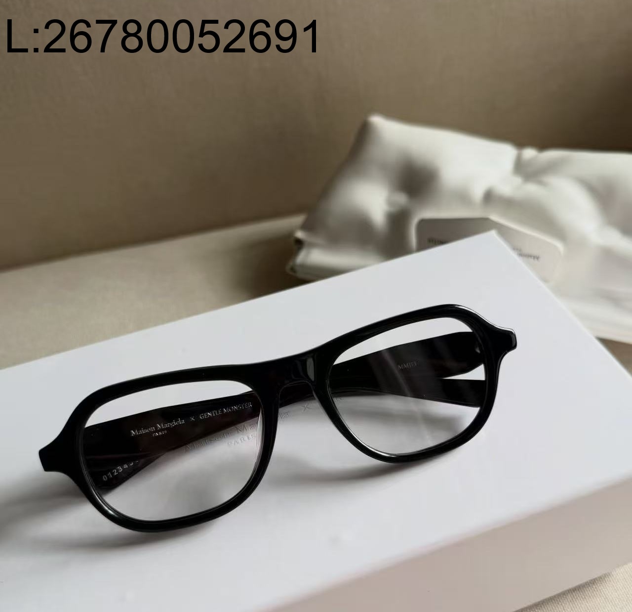 젠틀몬스터X 메종마르지엘라 안경 블랙 mm210