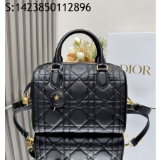 [JHL] 디올 그루브 25 백 매크로까나쥬 카프스킨 25*19*16cm 블랙