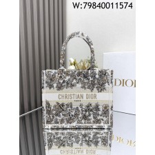 [JHL] 디올 스몰 디올 북 토트 D 플로럴 자수 멀티컬러 26.5*21*14cm 골드