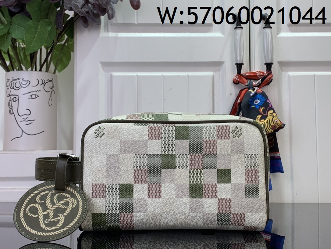 [88factory] 루이비통 락커 돕키트 13*12*23cm N00151 화이트