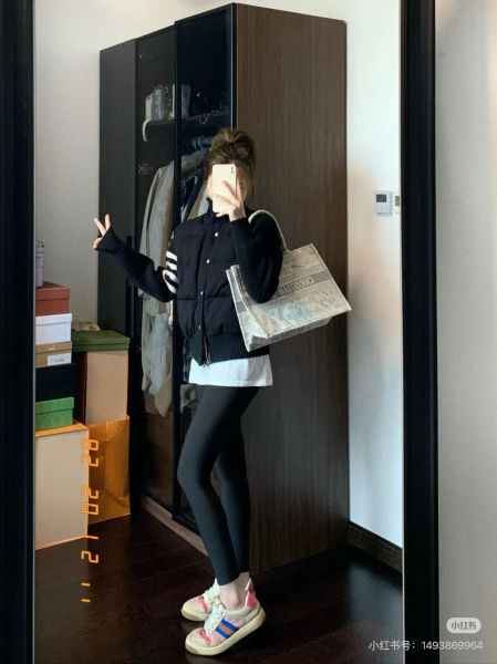 dd710927af8cb367d04b10ec54a6c954_1763383085_0579.jpg